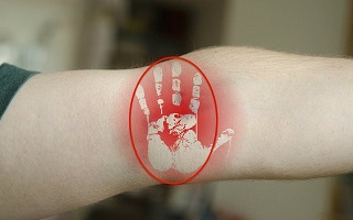 hinh cap cuu benh tim.jpg